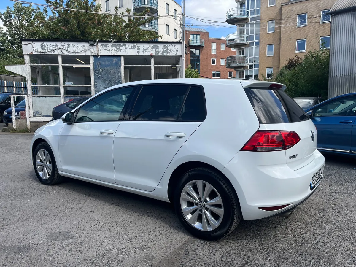 2105 VOLKSWAGEN GOLF, COMFORTLINE, AUTOMATIC - Image 5