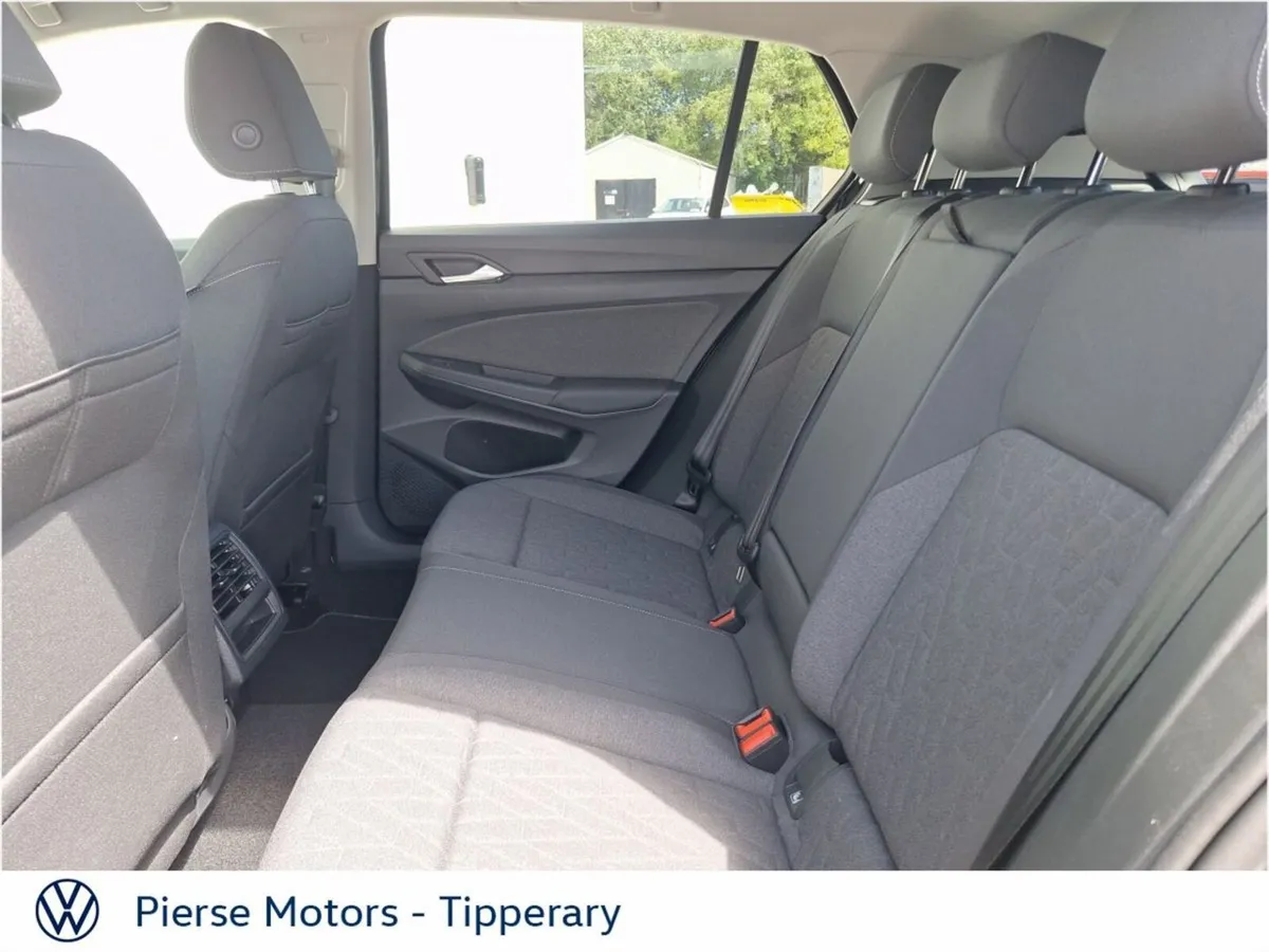 Volkswagen Golf EDITION 75 1.5 TSI 116HP - Image 6