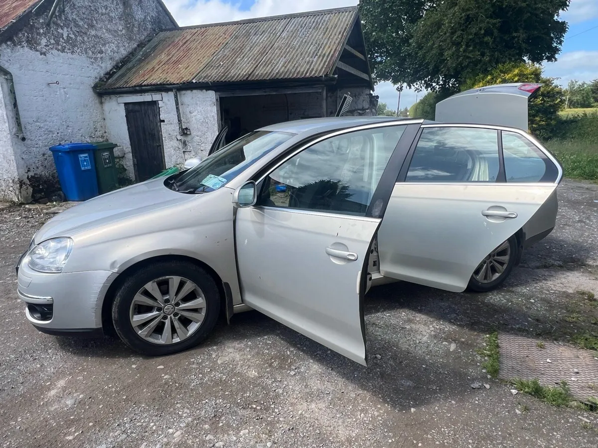 Jetta car - Image 2