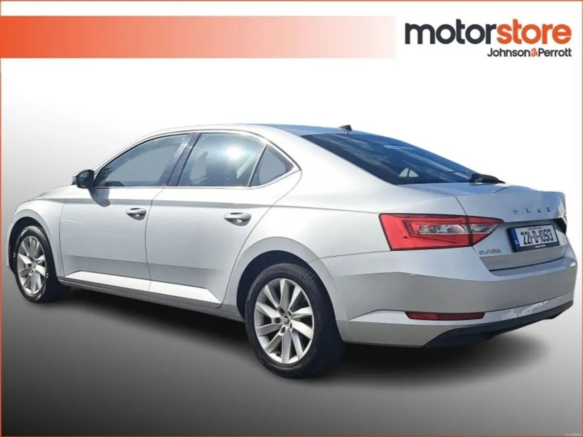 Skoda Superb 2.0TDI 122HP DSG Ambition (One Year W - Image 3