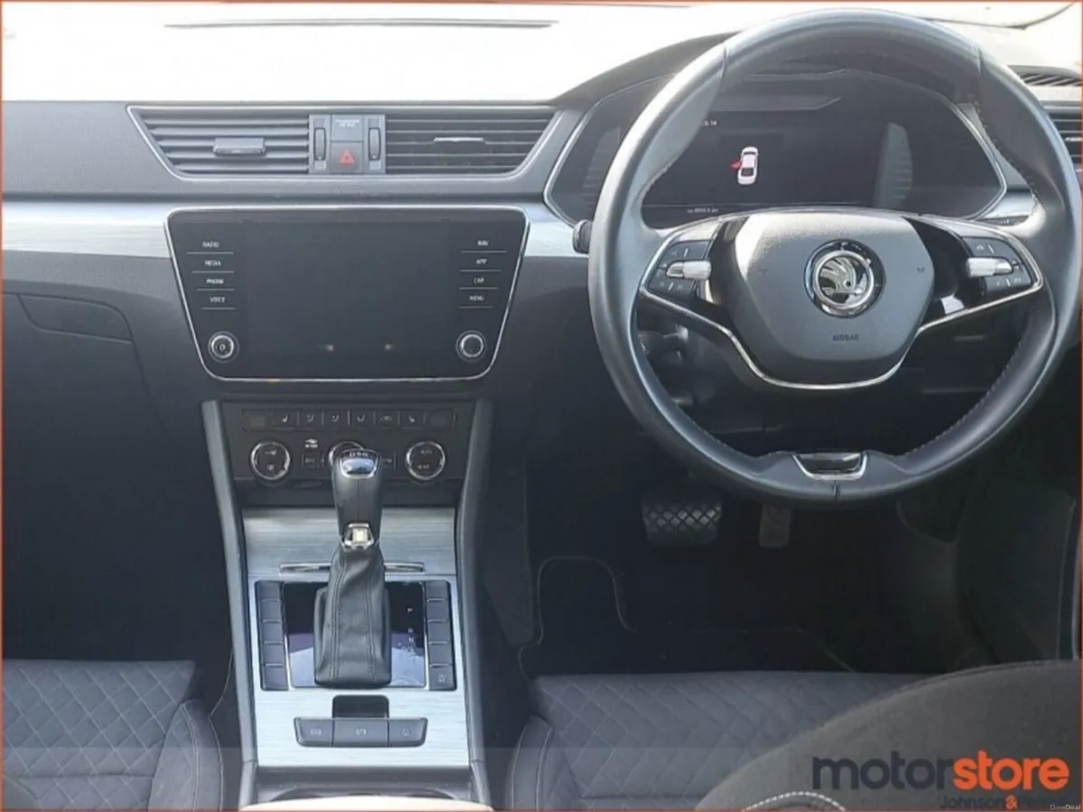 Skoda Superb 2.0TDI 122HP DSG Ambition (One Year W - Image 4