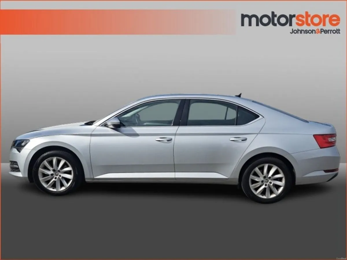 Skoda Superb 2.0TDI 122HP DSG Ambition (One Year W - Image 6