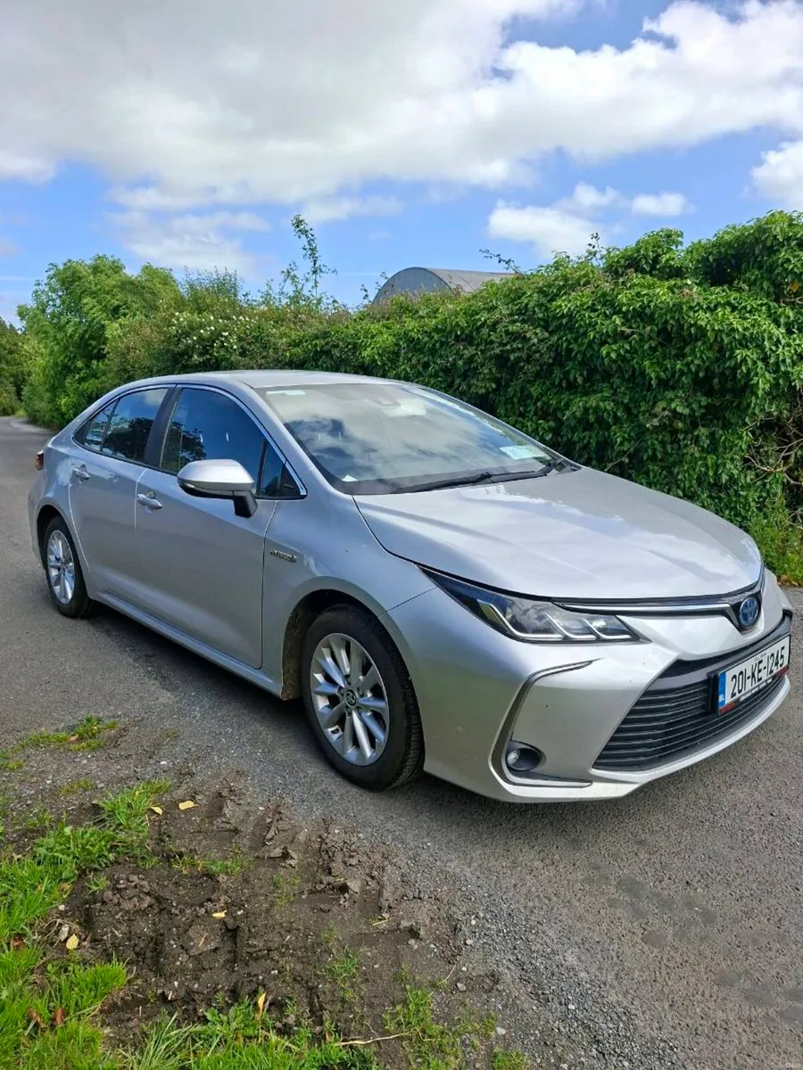 TOYOTA COROLLA 2020 AUTO HYBRID - Image 2