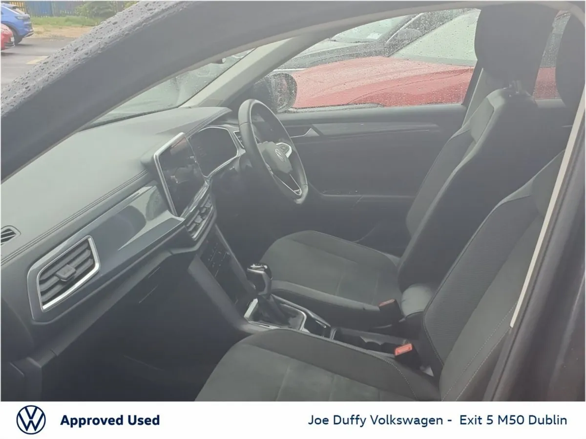 Volkswagen T-Roc STYLE 1.5TSI 150HP AUTO - Image 4