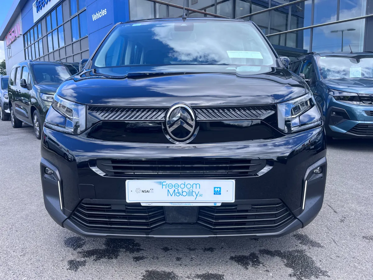 Citroen Berlingo Auto WAV Taxi Spec - Image 2