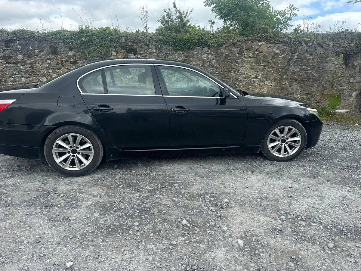 BMW e 60 - Image 2