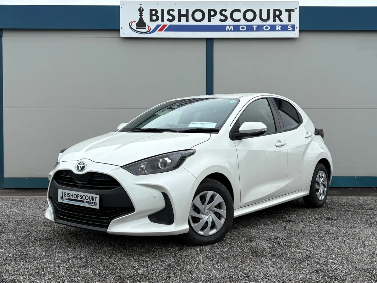 TOYOTA YARIS - Image 1