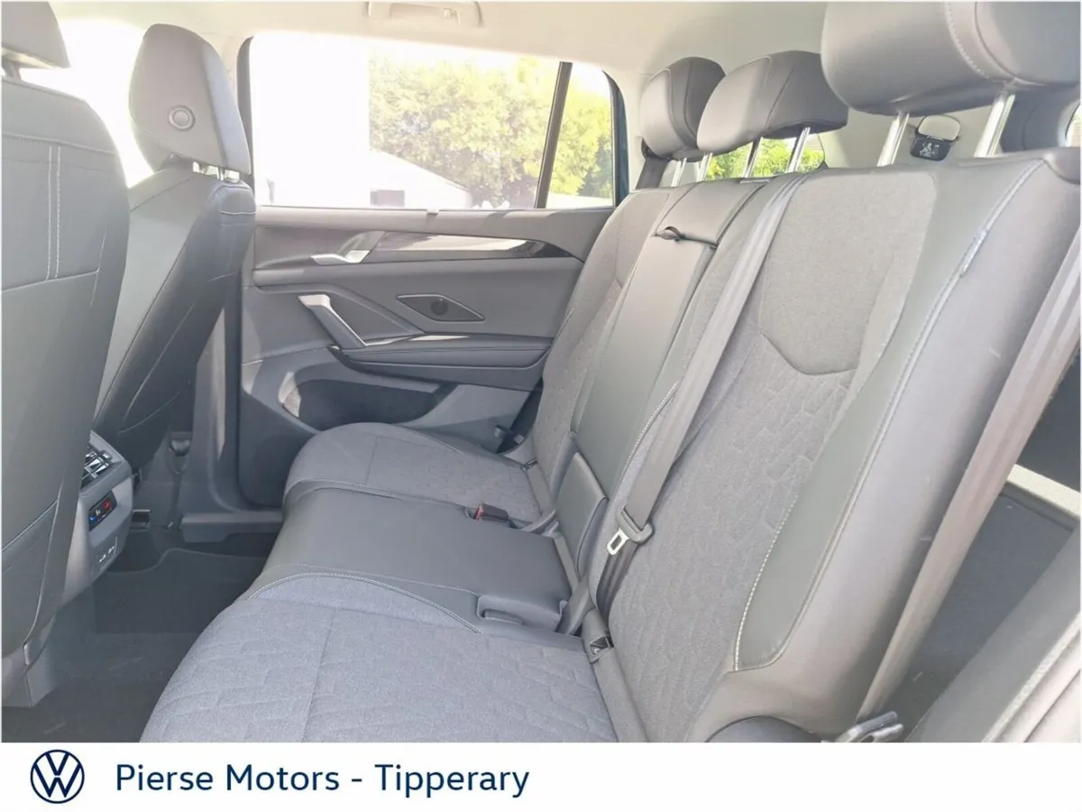 Volkswagen Tayron 2.0 TDI 150HP Edition 75 DSG - Image 6