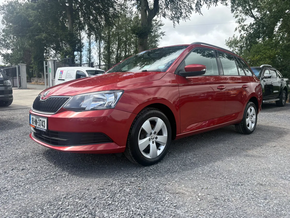 Skoda Fabia - Image 1
