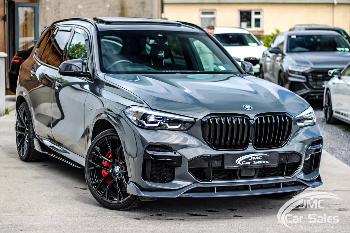 2023 BMW X5 45E M PERFORMANCE - Image 4