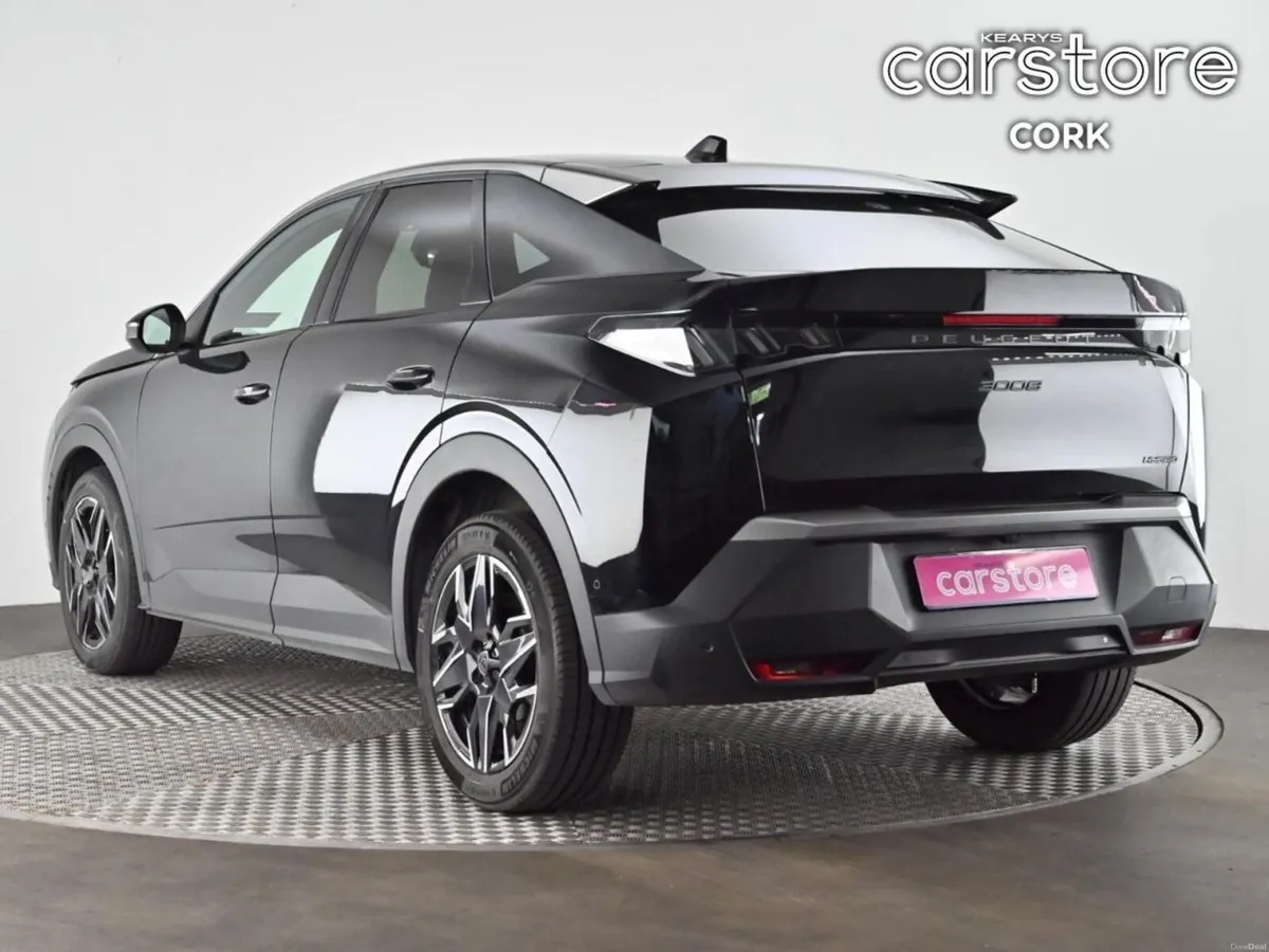 Peugeot 3008 1.2 MHEV PureTech 136bhp eDCS6 Allure - Image 3