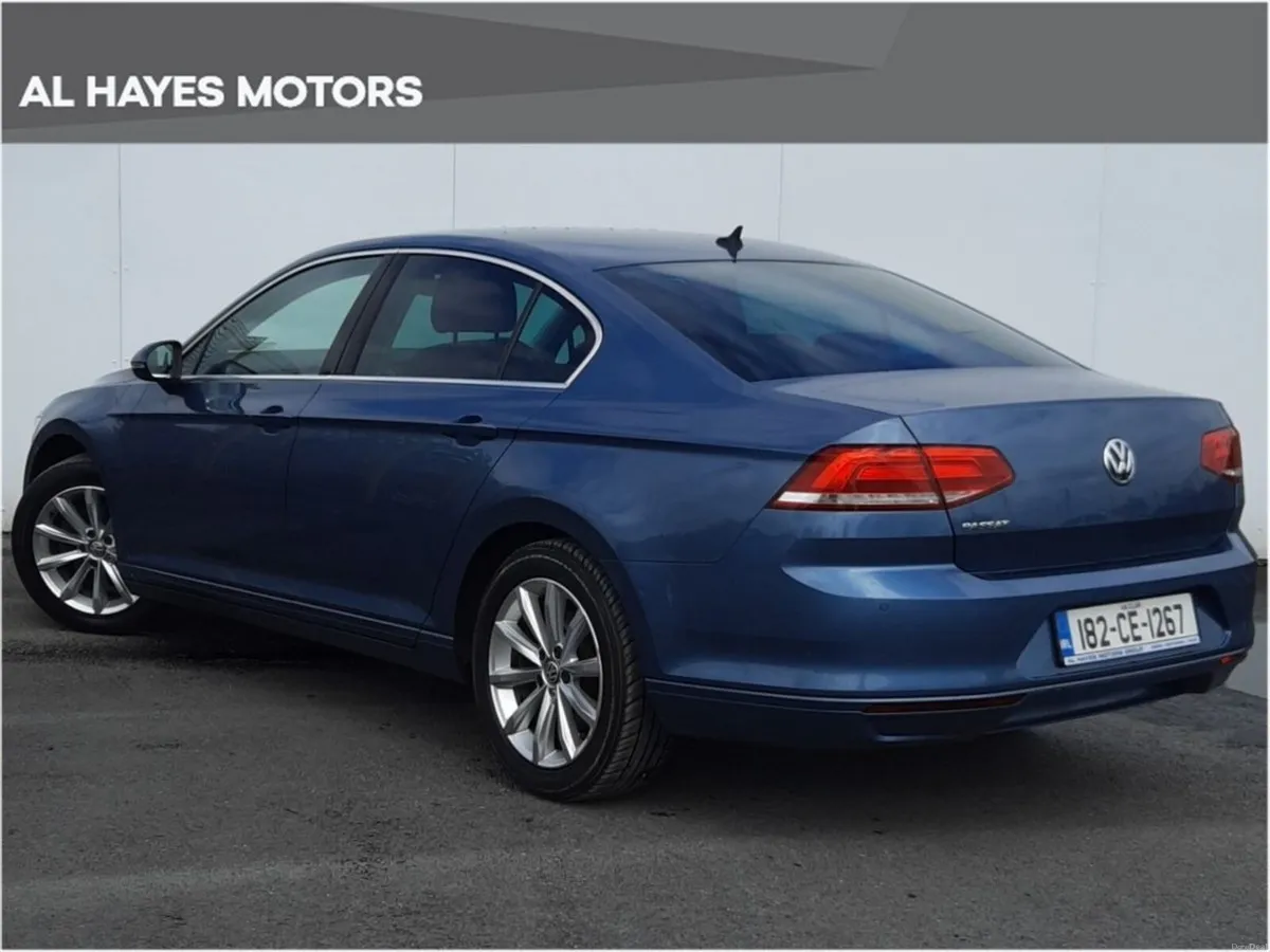 Volkswagen Passat **HEATED SEATS**COMFORTLINE**1.6 - Image 3