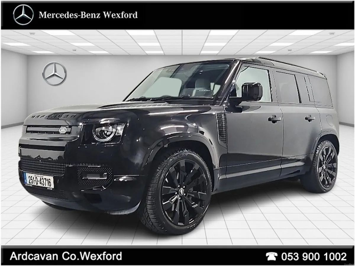 Land Rover Defender 110 2.0 Si4 PHEV 300 PS S Camp - Image 1