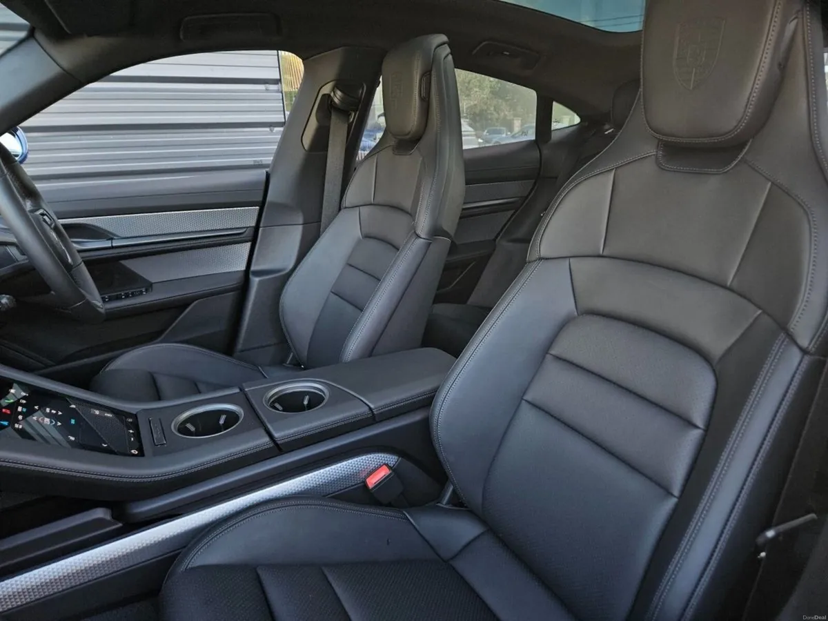 Porsche Taycan 4S - Image 5