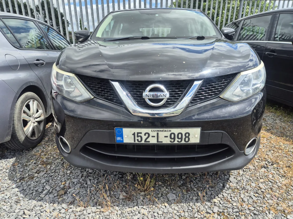 Stunning Nissan Qashqai 2015  Warranty - Image 2