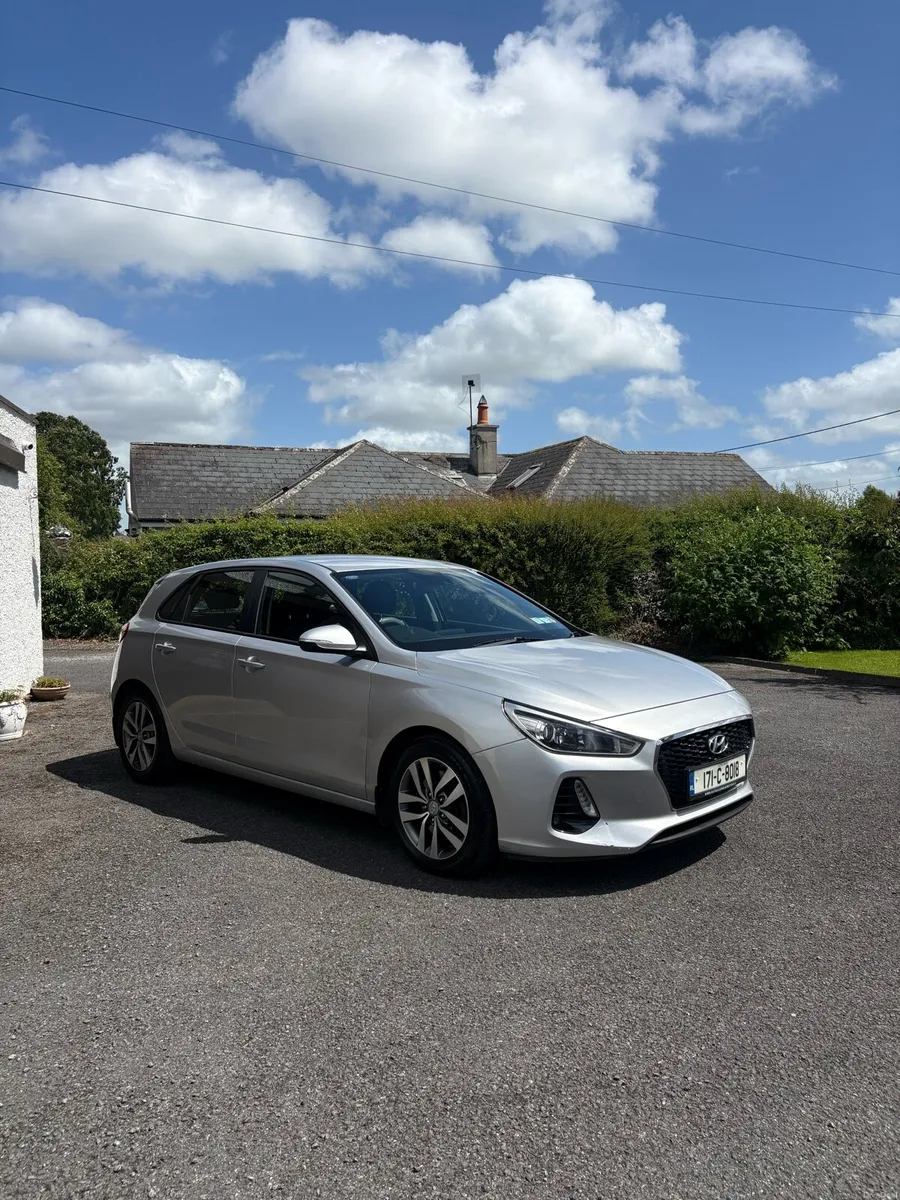 Hyundai i30 - Image 2