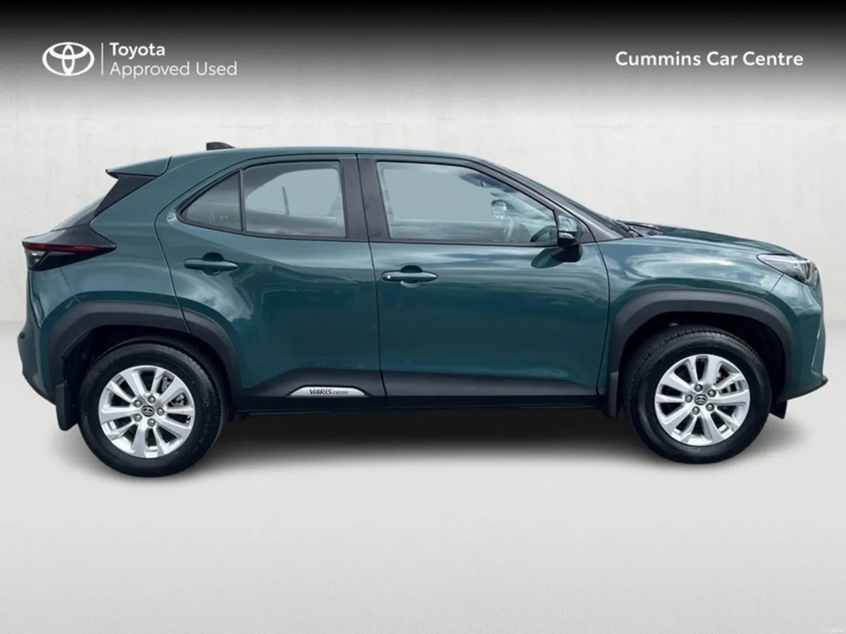 Toyota Yaris Cross YARIS CROSS LUNA - Image 3