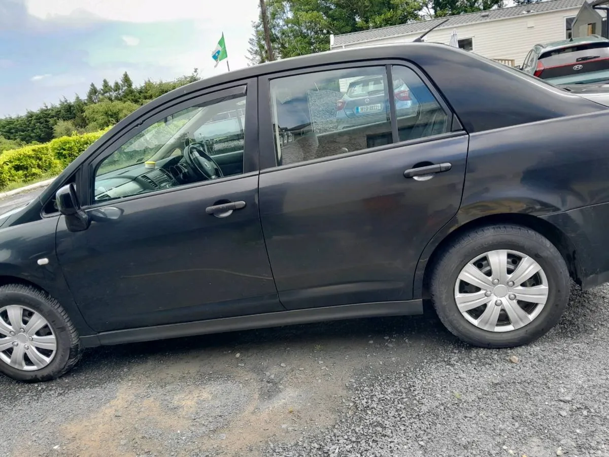 Nissan Tiida - Image 4
