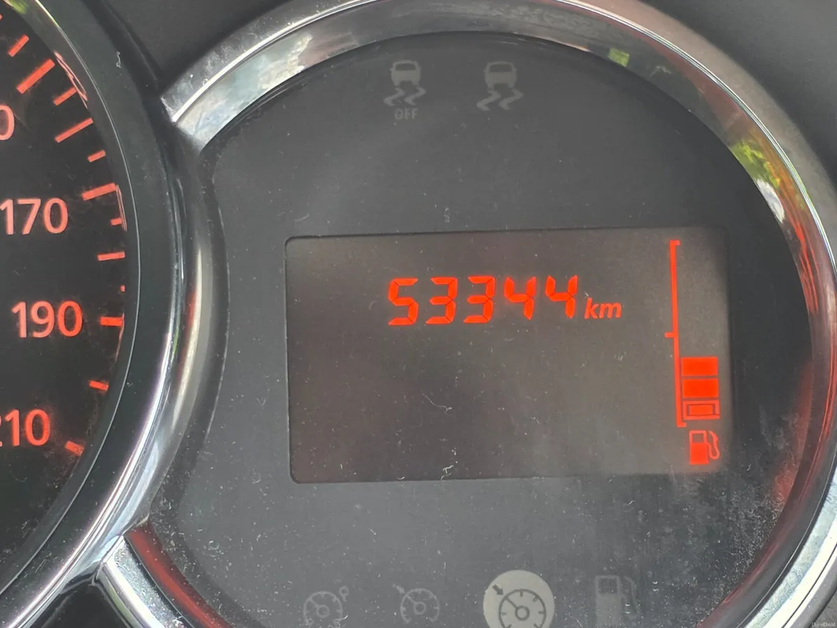 2017 DACIA DUSTER 1.5 dCi ONLY  53KMS - Image 3