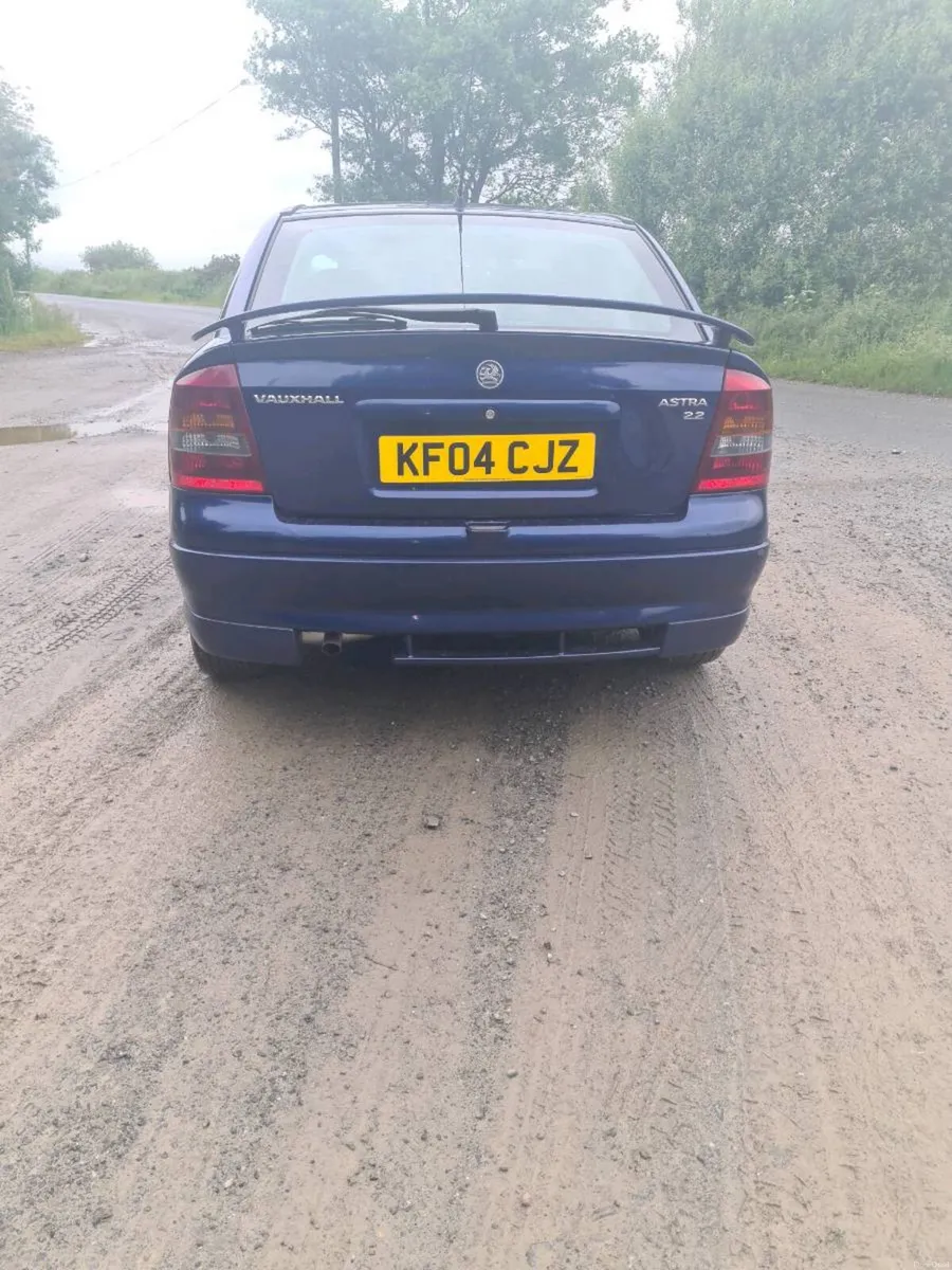 Vauxhall astra SRI - Image 4