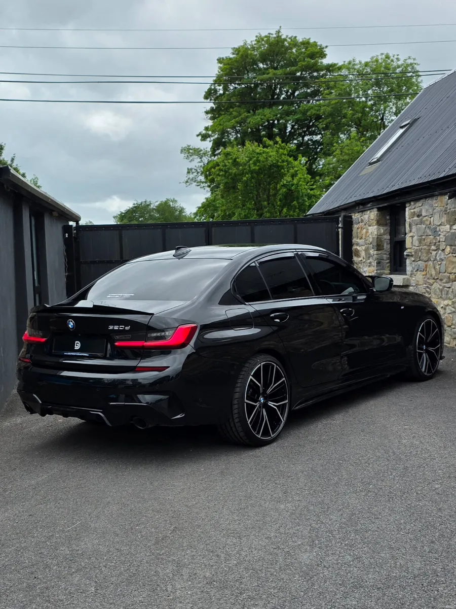 2019 BMW 3 SERIES AUTO M SPORT - Image 4