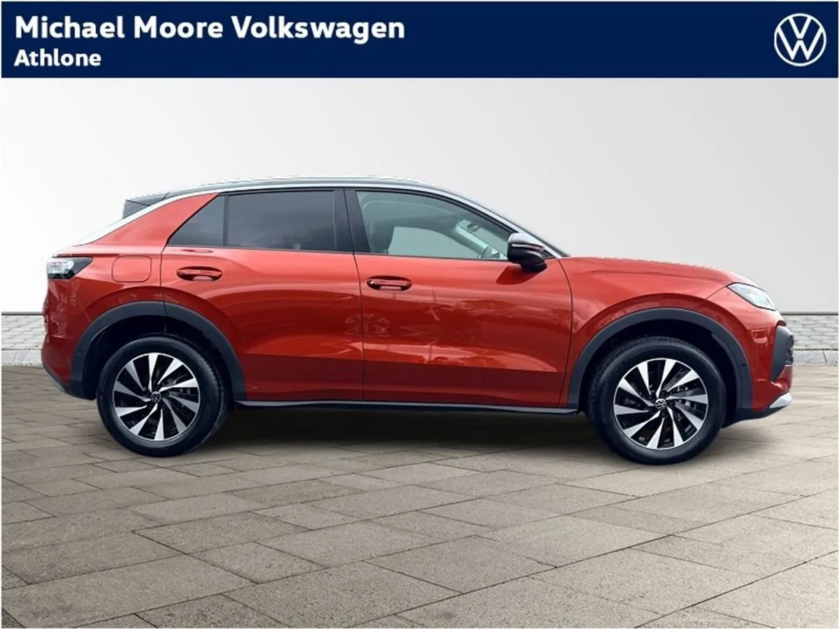 Volkswagen T-Roc STYLE 1.5TSI 116BHP MHEV AUTO - Image 6