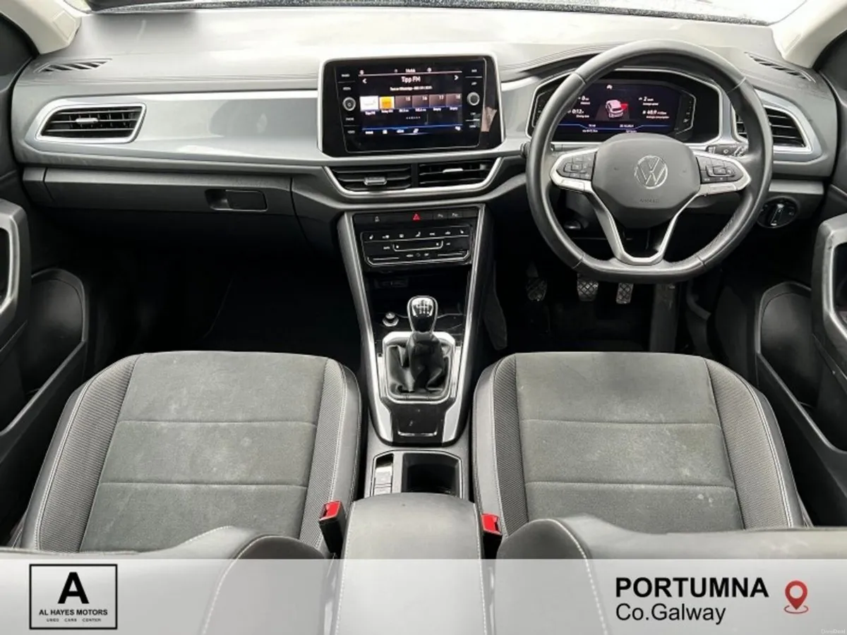 Volkswagen T-Roc 2023 STYLE 1.0 TSI 6SPEED 110BHP - Image 2