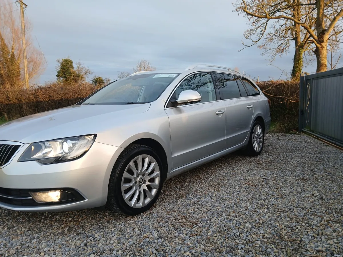 SKODA SUPERB 2.0 TDI BUSINESS EDITION - Image 3