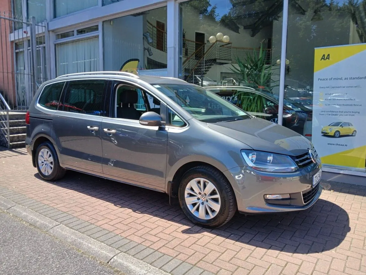 Volkswagen Sharan Comfortline 2.0TDI  150BHP,  1 O - Image 1