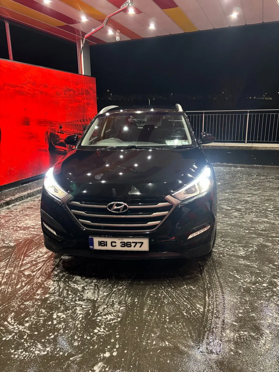 161 Hyundai Tucson 1.7 - Image 2