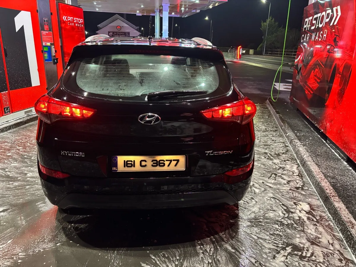 161 Hyundai Tucson 1.7 - Image 3
