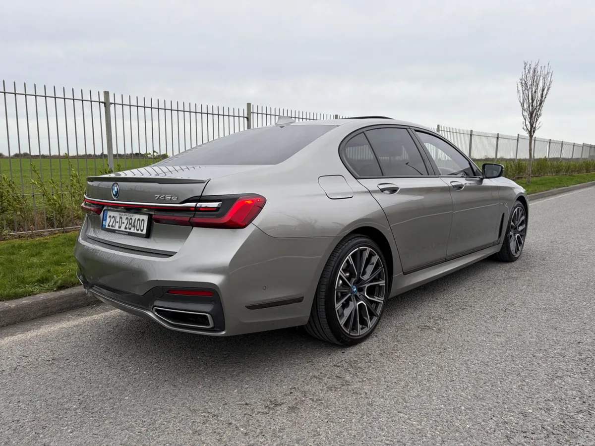 2022 BMW 745 M-Sport - 1 Owner Irish Car - Image 4