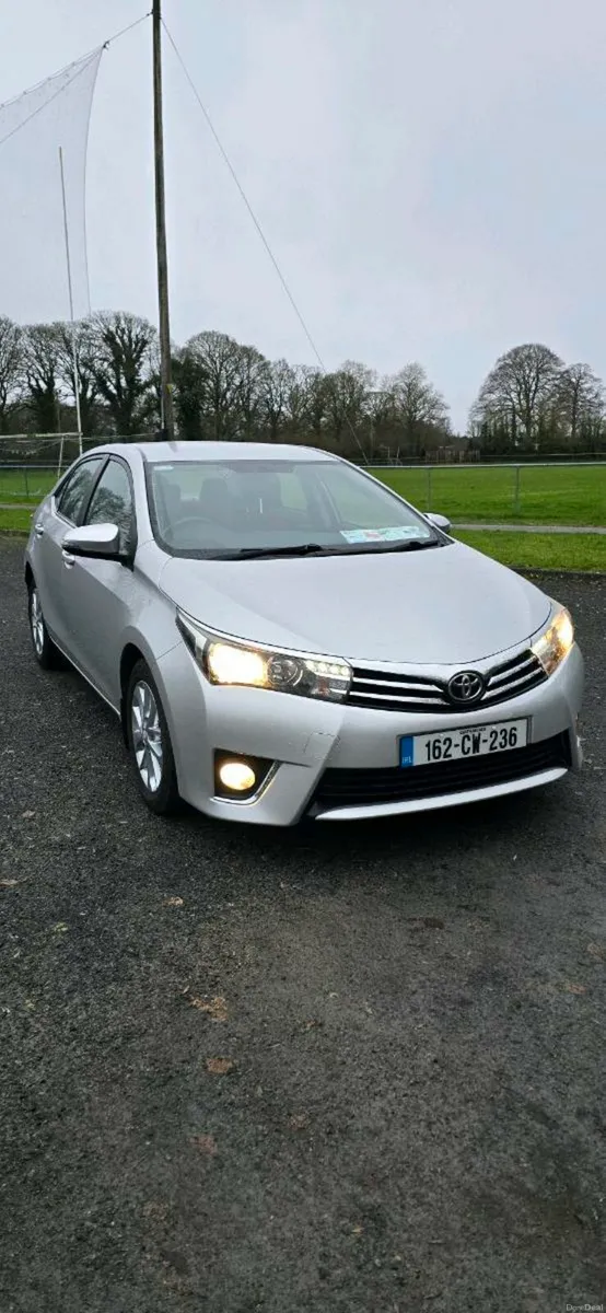 2016 Toyota Corolla - Image 3