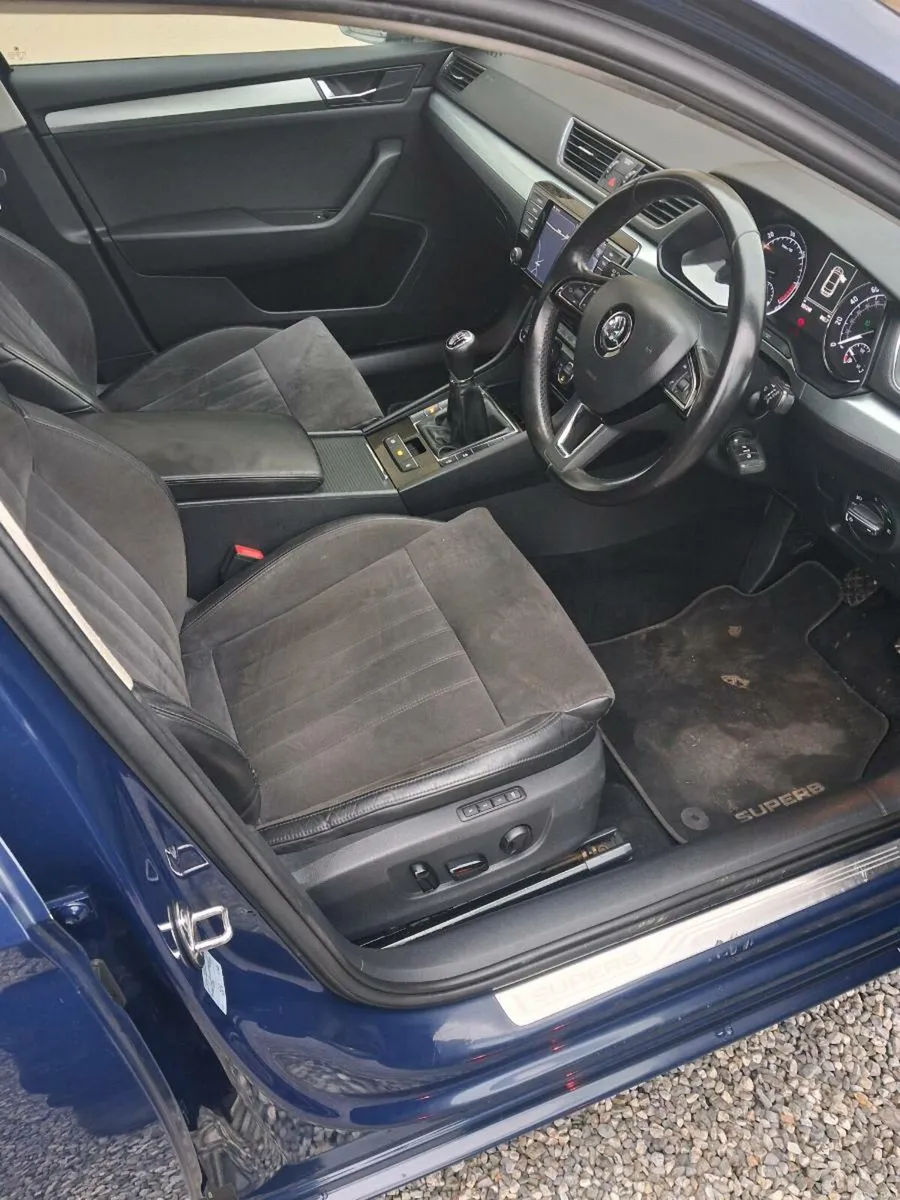 Skoda superb - Image 3