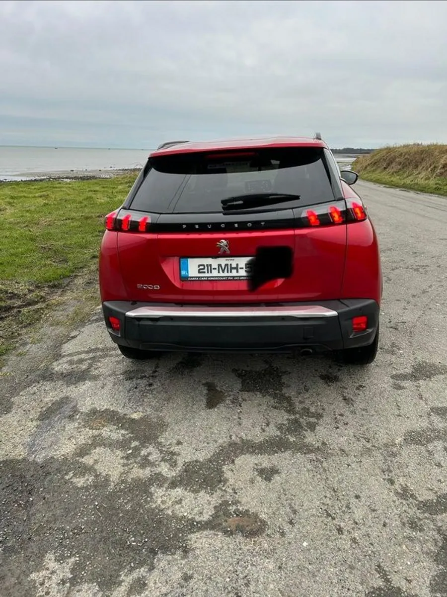 2021 Peugeot 2008 - Image 2