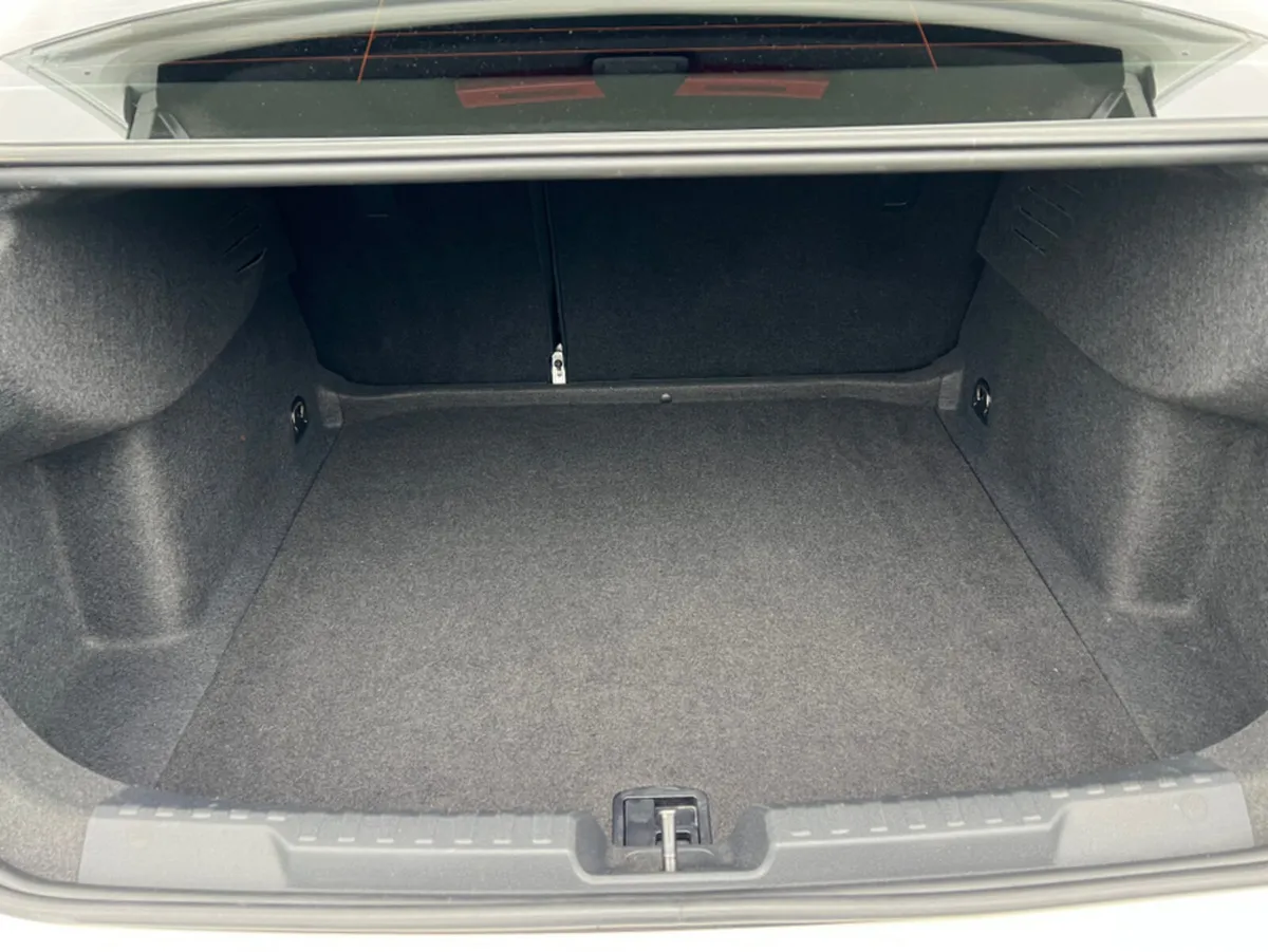 Audi A3 LIMOUSINE 30 TDI 116HP SE 4DR - Image 5