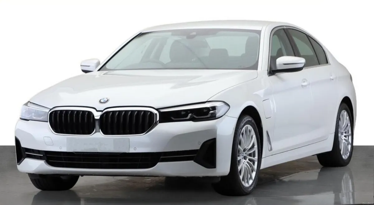 Bmw 530 Luxury Model Low KM - Image 1
