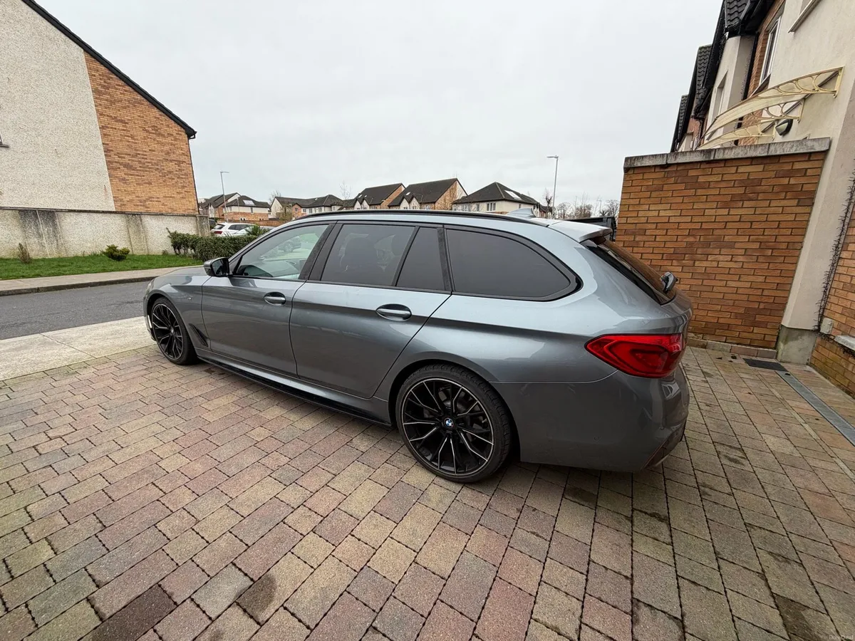 BMW 520 Touring - Image 3