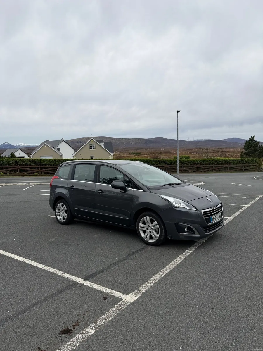 Peugeot 5008 7 seater automatic - Image 1
