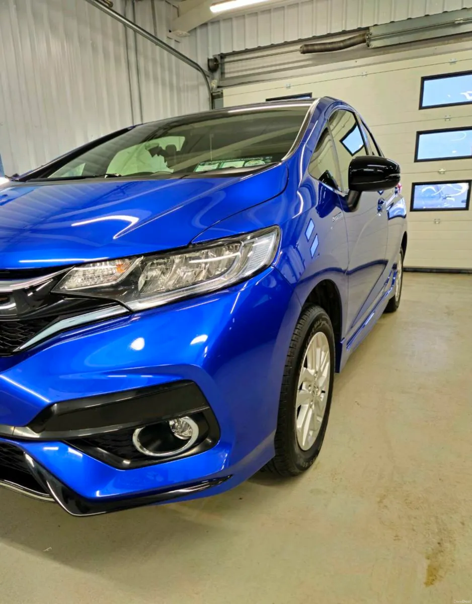Honda Cross FIT S Edition 4WD DRIVE - Image 1