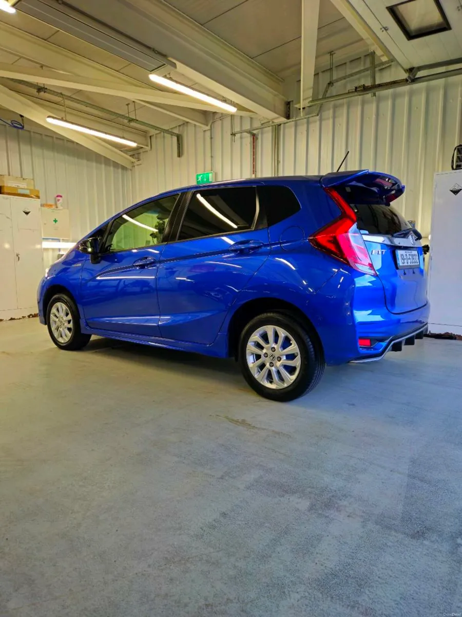 Honda FIT S Edition 4WD DRIVE - Image 3