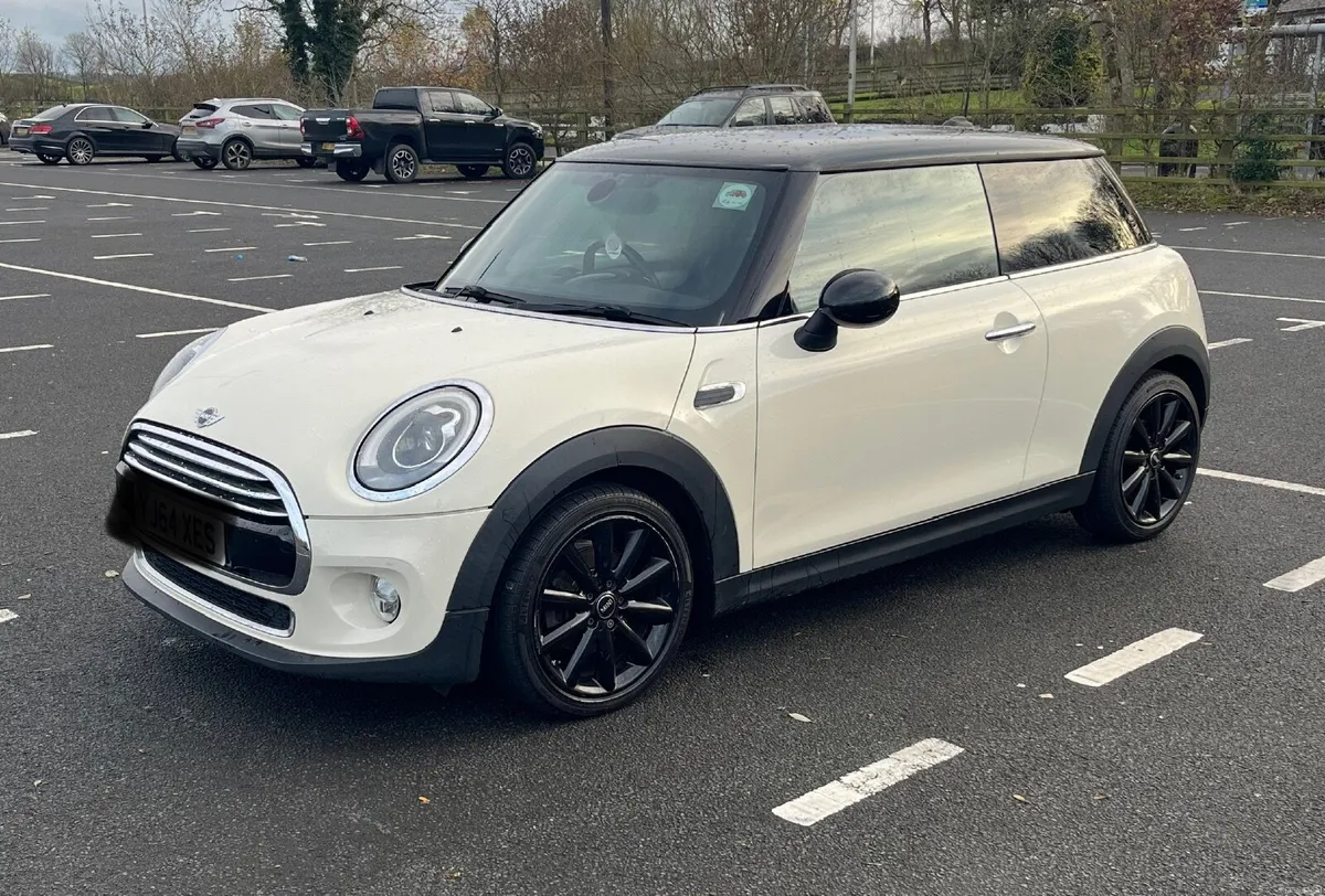 2014 Mini Cooper diesel - Image 1