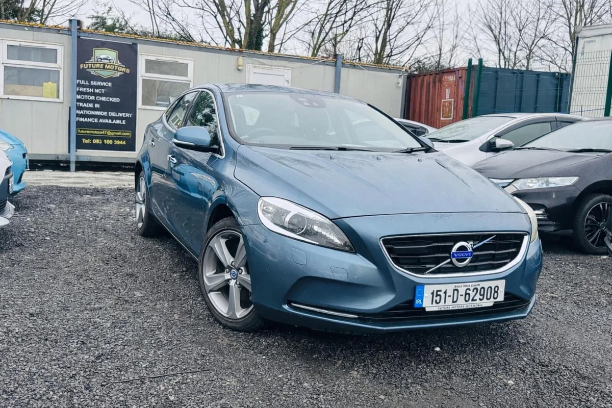 2014 Volvo V40 1.6 Automatic - Image 1