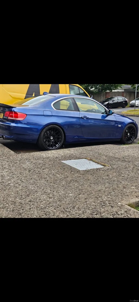 Bmw 335i manual - Image 1