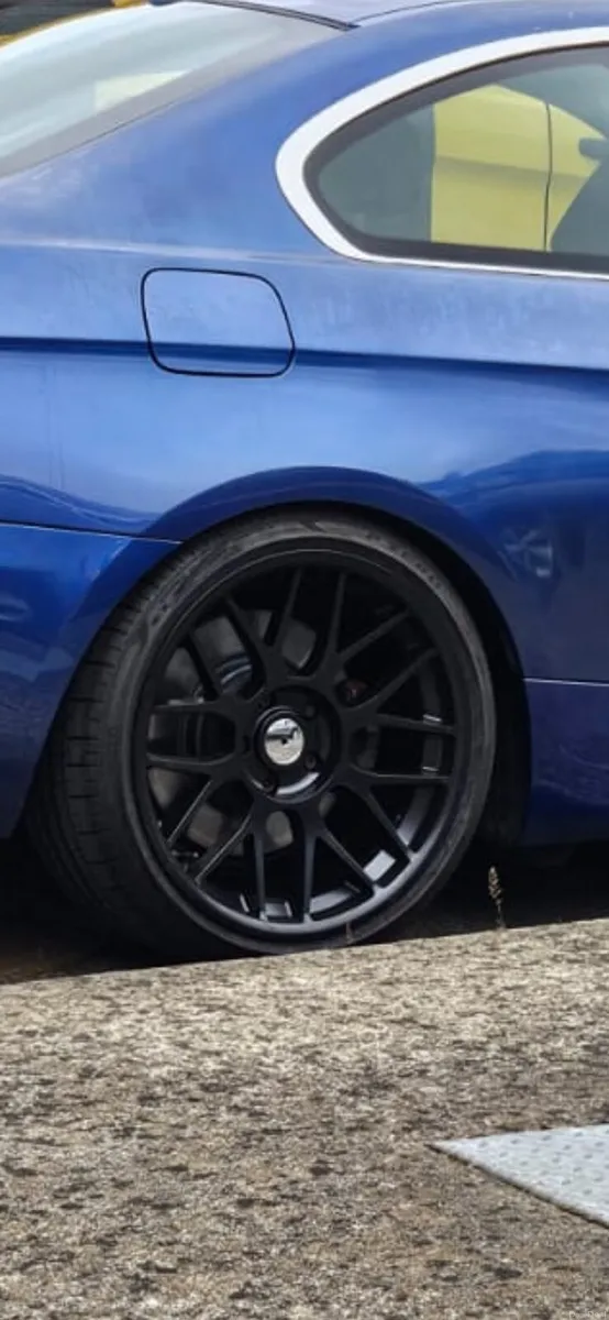 Bmw 335i manual - Image 3