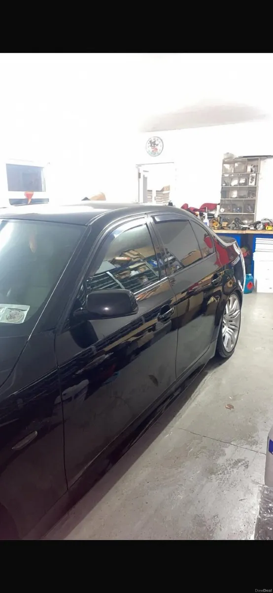 BMW 5-Series 2008 - Image 3