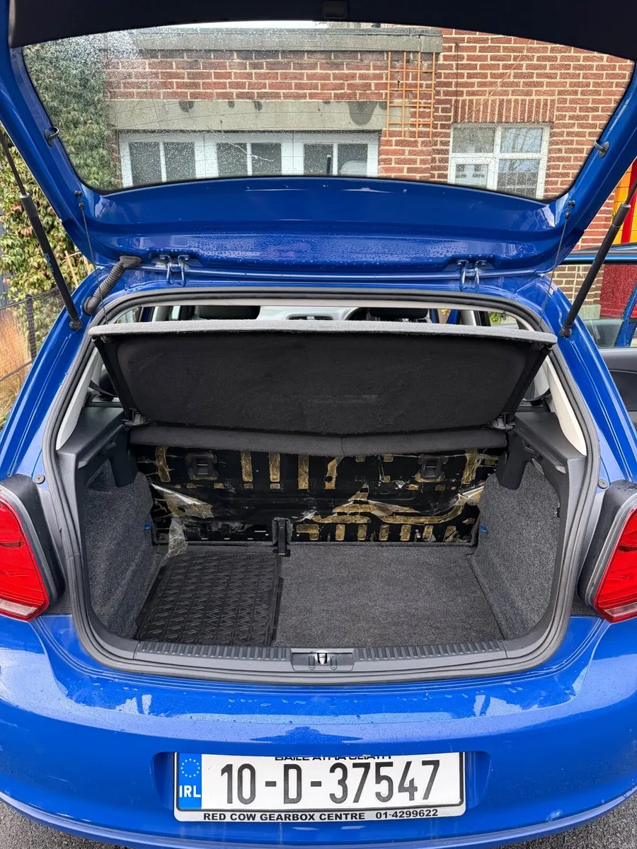 Volkswagen Polo 2010 - Image 4