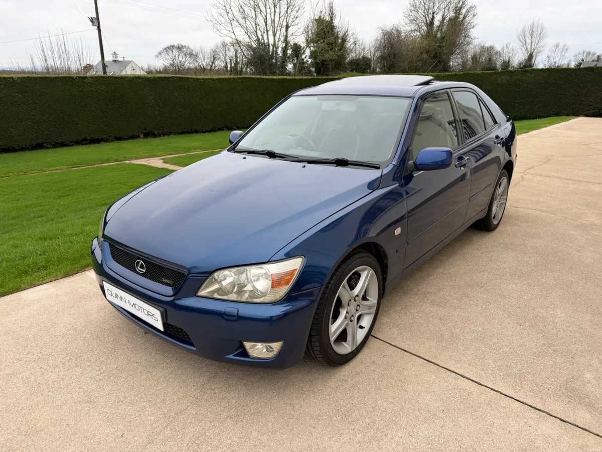 1999 LEXUS IS200 SPORT | LSD | SUNROOF | BLACK LTH - Image 1