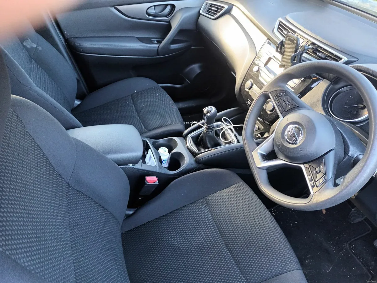 Nissan Qashqai 2019 - Image 2