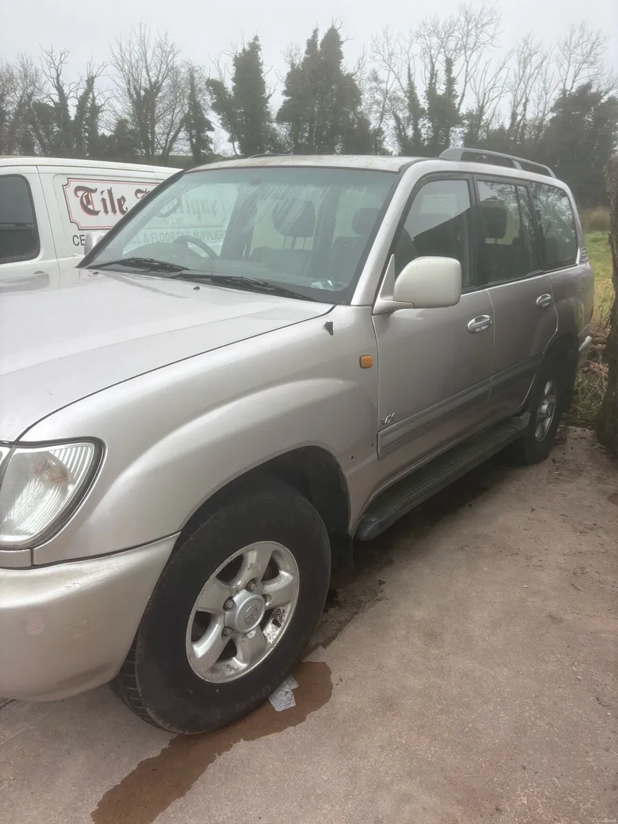 Toyota Amazon Landcruiser - Image 3